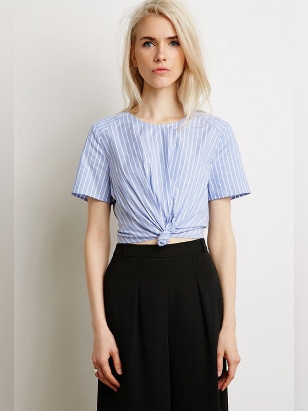 Forever 21 Knotted Striped Crop Top